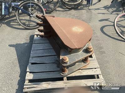 Excavator Bucket (Used)