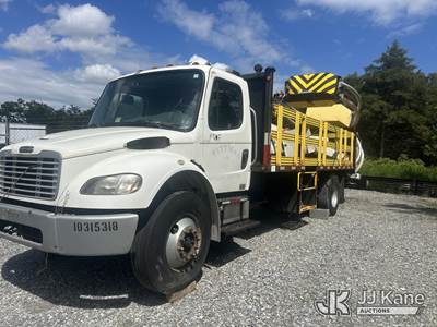 Freightliner M2 106 Attenuator Truck