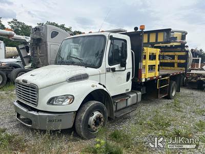 Freightliner M2 106 Attenuator Truck