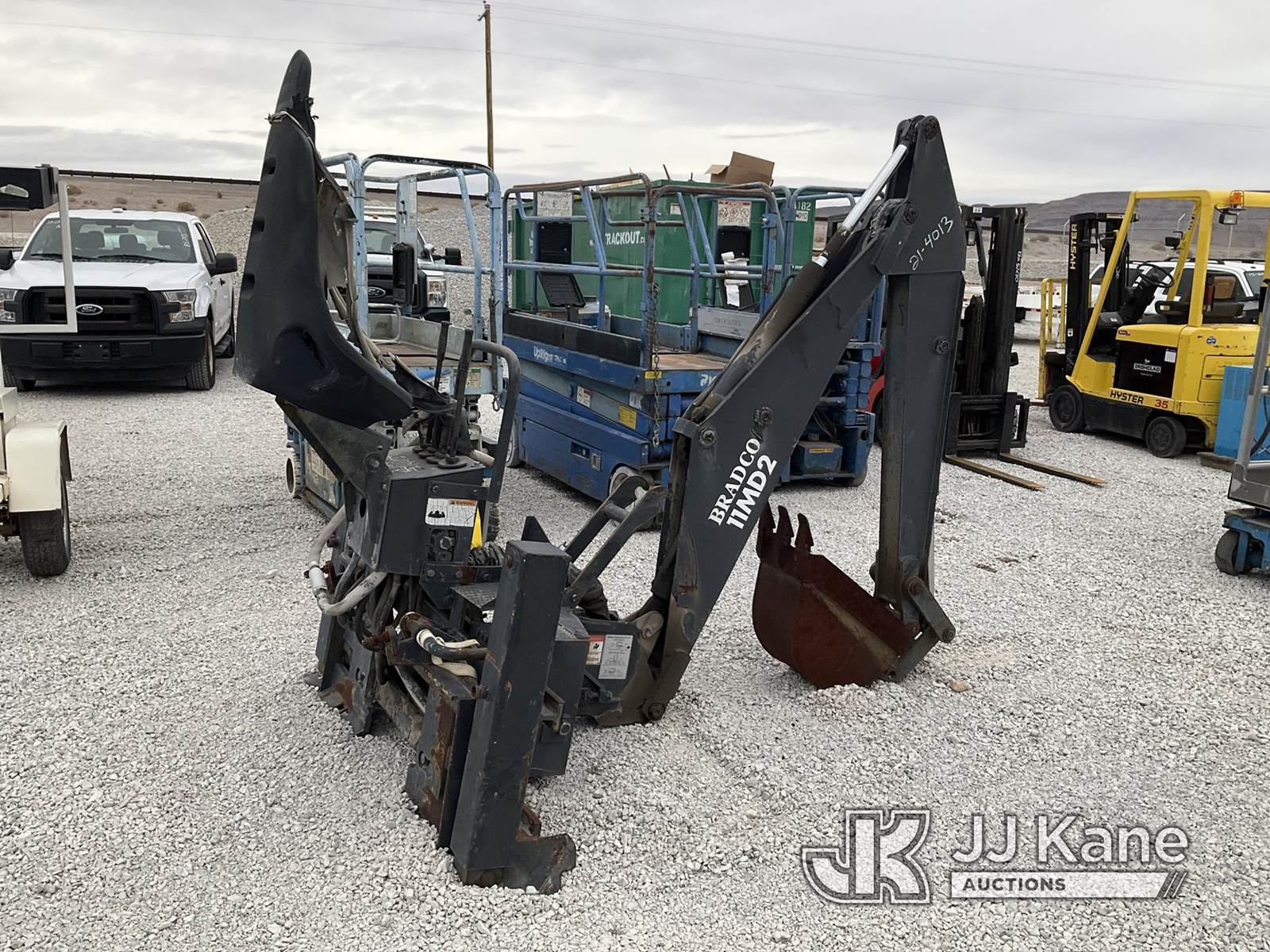 Bradco 11MD2 Backhoe Attachment s/n 81M2CL1841 For Sale Las Vegas, NV