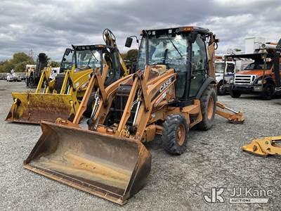 Case 580N 2WD Backhoe