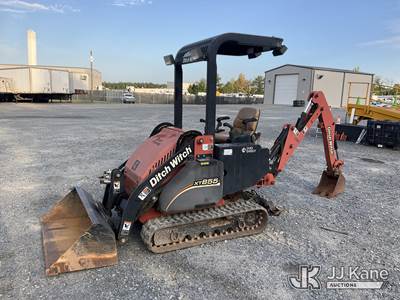 2010 Ditch Witch XT855 Tracked Tool Carrier