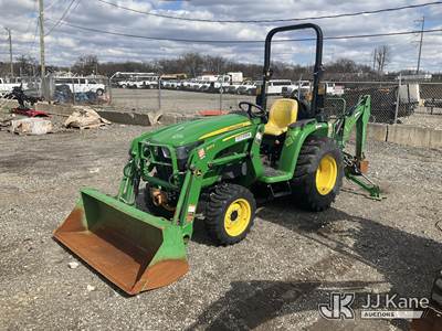 2022 John Deere 3032E 4x4 Mini Tractor Loader Backhoe
