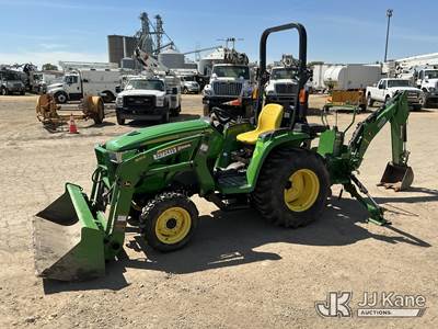2022 John Deere 3032E Mini Tractor Loader Backhoe