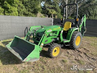 2022 John Deere 3032E Mini Tractor Loader Backhoe