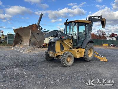 2015 John Deere 310J Tractor Loader Backhoe