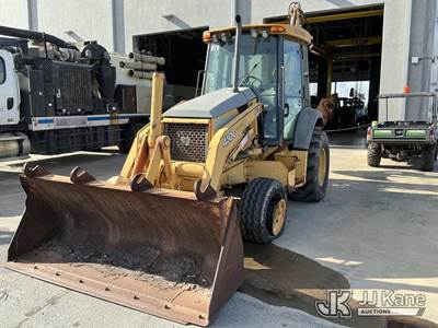 John Deere 410G Tractor Loader Backhoe
