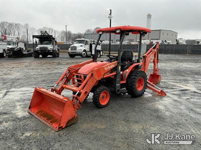 2022 Kubota B26 Utility Tractor Loader Backhoe