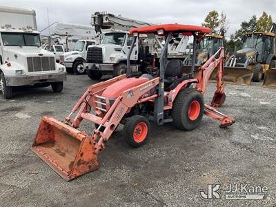 2014 Kubota B26 4x4 Mini Tractor Loader Backhoe