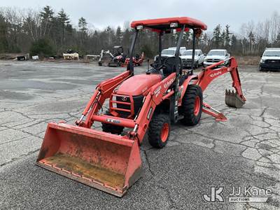 2021 Kubota B26 TLB 4X4 Mini Tractor Loader Backhoe