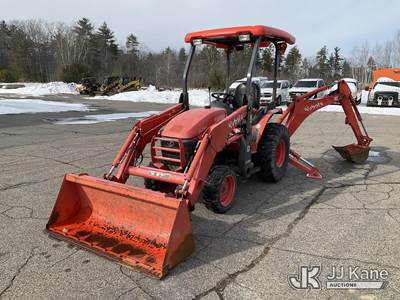 2021 Kubota B26 TLB 4X4 Mini Tractor Loader Backhoe
