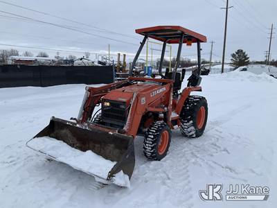 1995 Kubota L35 Mini Tractor Loader
