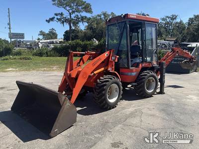 2001 Kubota R520 Rubber Tired Hydraulic Excavator