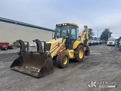 2005 New Holland LB110-B 4x4 Tractor Loader Backhoe