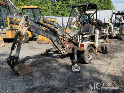 2020 RH&M GF6LM Portable Backhoe