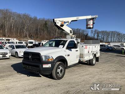 Versalift TEL29NE03, 34 ft, Telescopic Non-Insulated Bucket Truck