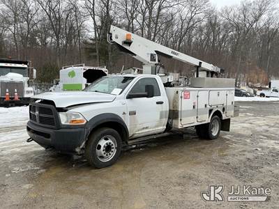 Versalift TEL29N02, 34 ft, Telescopic Non-Insulated Bucket Truck