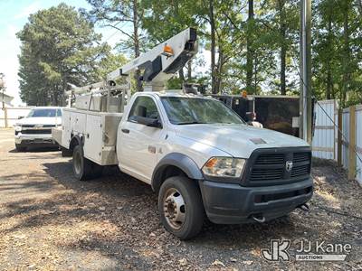 Versalift TEL29NE03, 34 ft, Telescopic Non-Insulated Bucket Truck