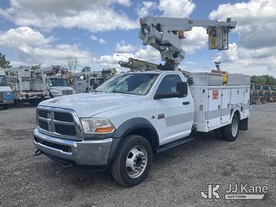 Altec AT200A, 35 ft, Telescopic Non-Insulated Bucket Truck