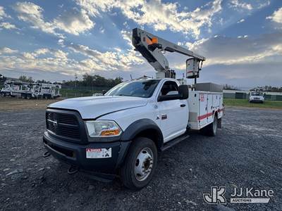 Versalift TEL29NE03, 34 ft, Telescopic Non-Insulated Bucket Truck