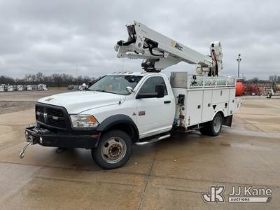 Altec AT40-MH, 45 ft, Articulating & Telescopic Material Handling Bucket Truck