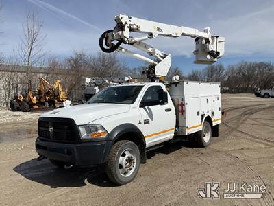 Altec AT37G, 42 ft, Articulating & Telescopic Bucket Truck
