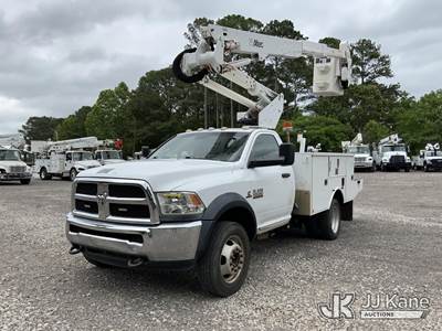 Altec AT37G, 42 ft, Articulating & Telescopic Bucket Truck