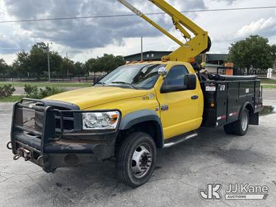 HiRanger LT38, 43 ft, Articulating & Telescopic Bucket Truck