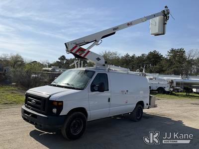 Versalift VANTEL29N, 34 ft, Telescopic Non-Insulated Bucket Van
