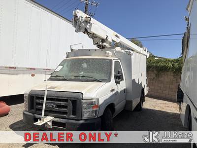 Altec AT200-A, 35 ft, Telescopic Non-Insulated Bucket Truck