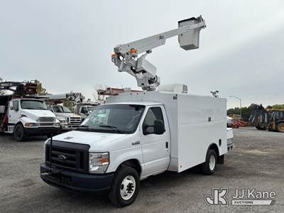 Altec AT200-A, 35 ft, Telescopic Non-Insulated Bucket Truck