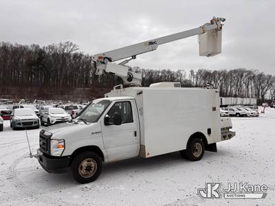 Altec AT200A, 35 ft, Telescopic Non-Insulated Bucket Van