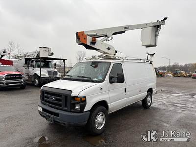 Versalift VANTEL29N-01, 34 ft, Telescopic Non-Insulated Bucket Van