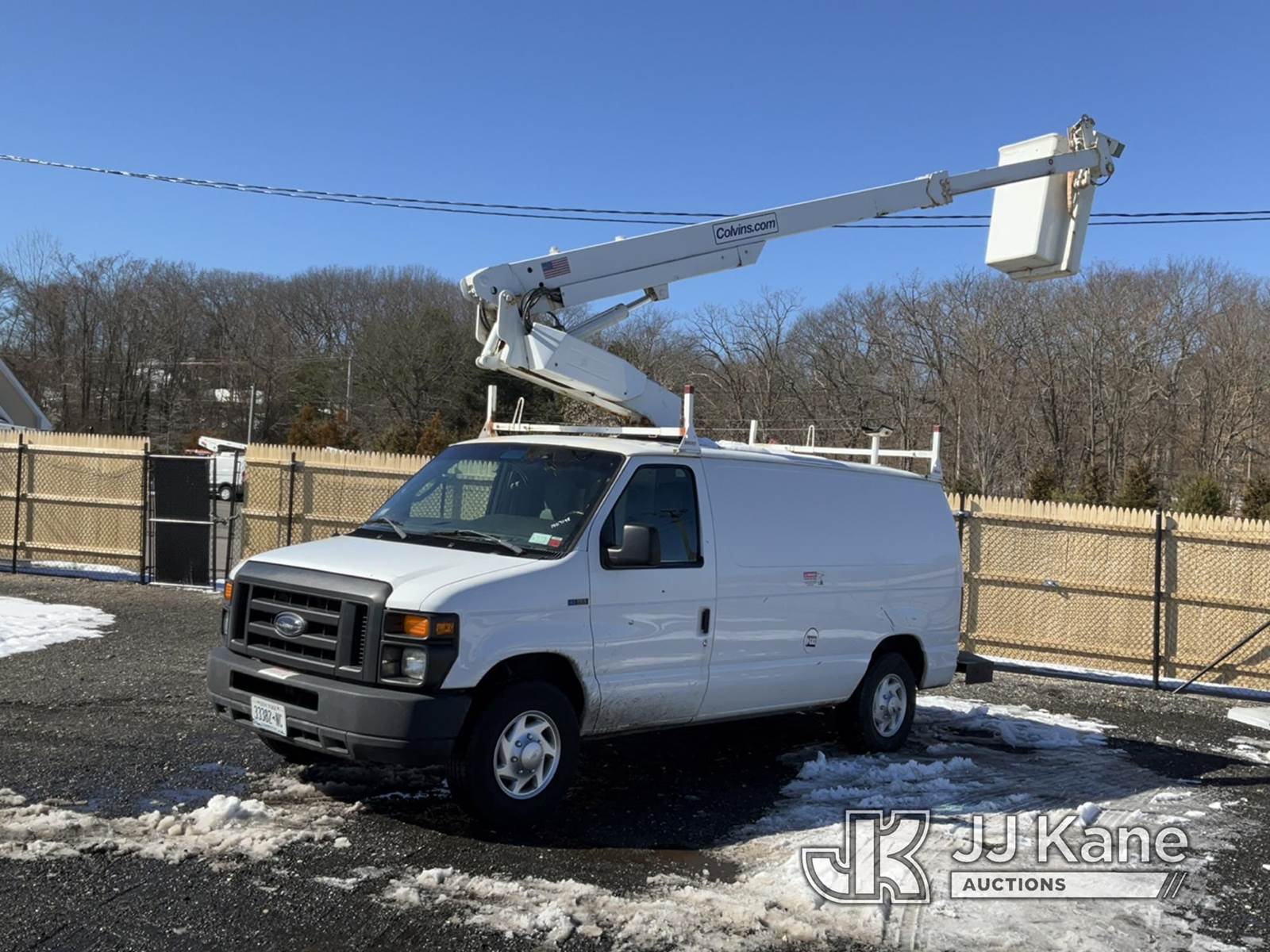 2010 Altec AT200AV, 35 ft, Telescopic NonInsulated Bucket Van For Sale