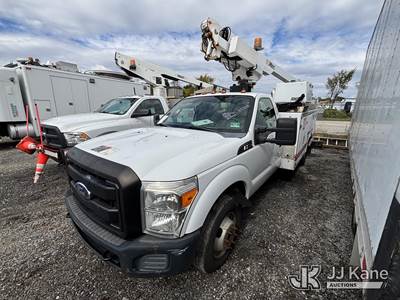 Altec AT200-A, 35 ft, Telescopic Non-Insulated Bucket Truck