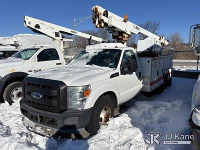 Altec AT200A, 35 ft, Telescopic Non-Insulated Bucket Truck