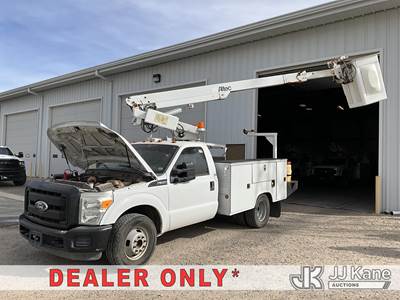 Altec AT200-A, 35 ft, Telescopic Bucket Truck