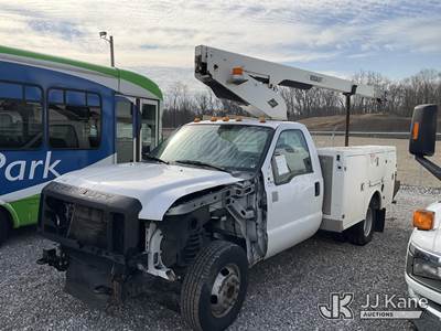 Ford F-350 Boom / Bucket Truck