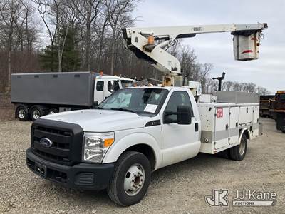 Versalift TEL29N02, 34 ft, Telescopic Non-Insulated Bucket Truck