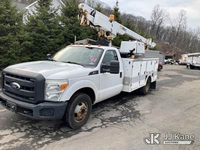 Altec AT200A, 35 ft, Telescopic Non-Insulated Bucket Truck
