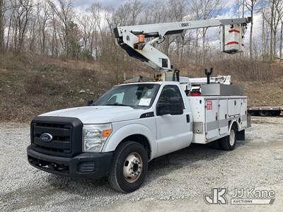 Versalift TEL29N03, 34 ft, Telescopic Bucket Truck