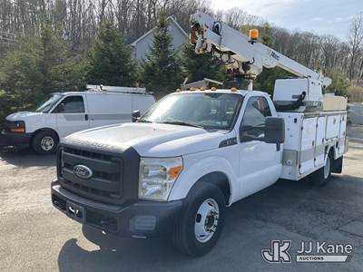 Altec AT200A, 35 ft, Telescopic Non-Insulated Bucket Truck