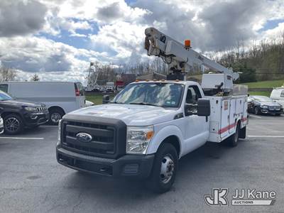 Ford F-350 Boom / Bucket Truck