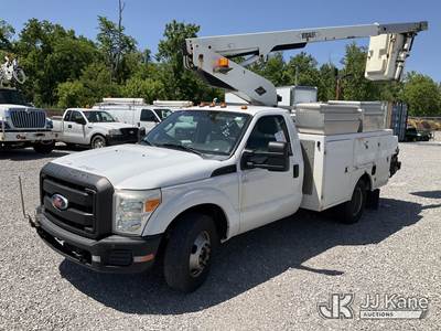 Versalift TEL29NE, 34 ft, Telescopic Non-Insulated Bucket Truck