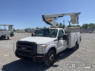 Versalift -, 34 ft, Telescopic Non-Insulated Bucket Truck