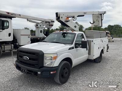 Versalift -, 34 ft, Telescopic Non-Insulated Bucket Truck