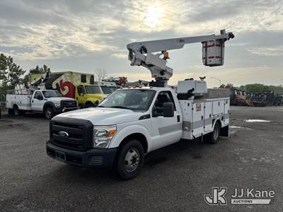 Altec AT200A, 35 ft, Telescopic Non-Insulated Bucket Truck