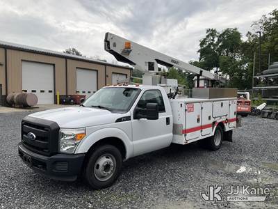 Versalift TEL29N-03, 34 ft, Non-Insulated Bucket Truck
