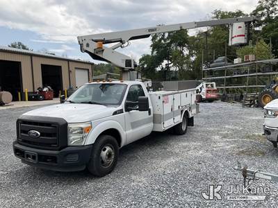 Versalift TEL29N-03, 34 ft, Non-Insulated Bucket Truck