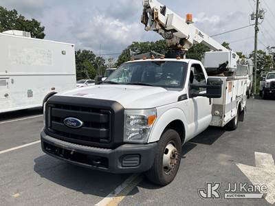Altec AT200A, 35 ft, Telescopic Non-Insulated Bucket Truck